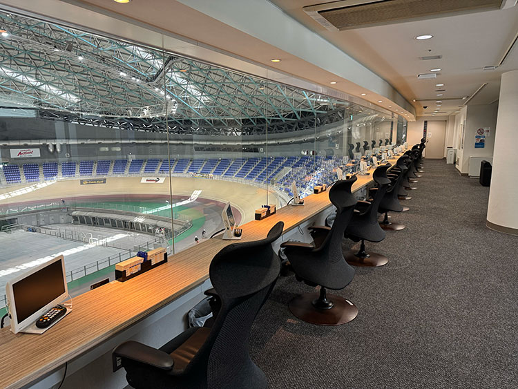 スーパーロイヤル席